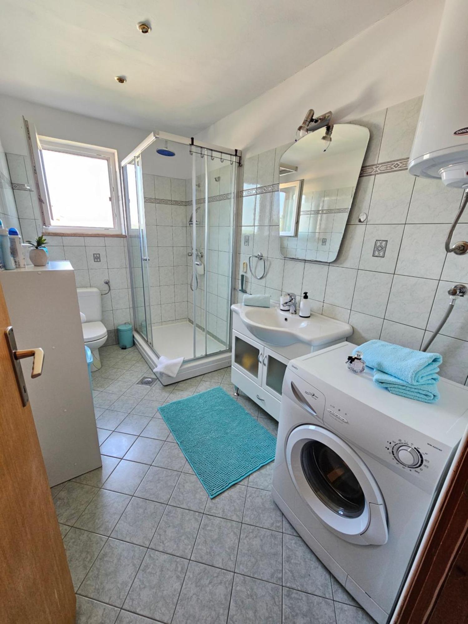 Apartment Neven Rovinj Parking Place מראה חיצוני תמונה