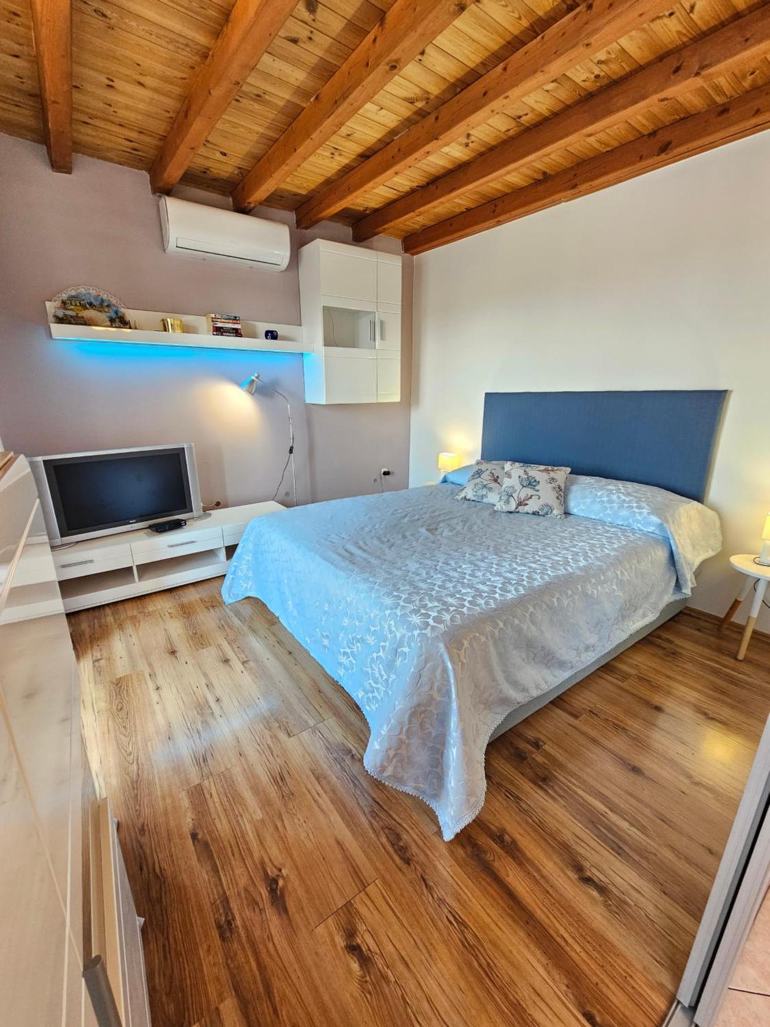Apartment Neven Rovinj Parking Place מראה חיצוני תמונה